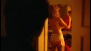 JAV ஹப்பில் இருந்து அழகான கனகோ கிரிமோட்டோவுடன் பேசும் படம்