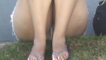 பேங்கில் இருந்து ப்ரீஃபெக்ட் சோஃபி ரெய்ஸுடன் த்ரீசம் திரைப்படம்!