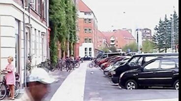 DDF நெட்வொர்க்கிலிருந்து அழகான ரெஜினா ஸ்பார்க்ஸுடன் ஹேண்ட்ஜாப் ஆக்ஷன்