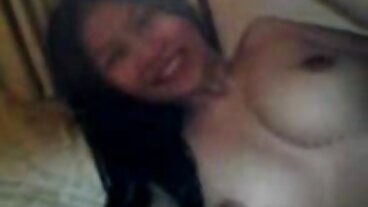 நாட்டி அமெரிக்காவிலிருந்து ஏரியா பேங்க்ஸை கவர்ந்திழுக்கும் வாய்வழி வீடியோ