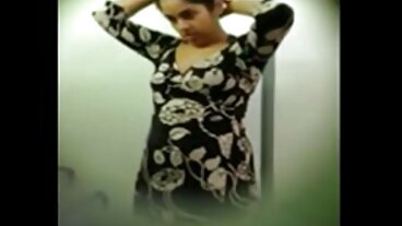 Babes.Com இலிருந்து உணர்ச்சிமிக்க விக்டோரியா டிராவலருடன் பசு பெண் உடலுறவு