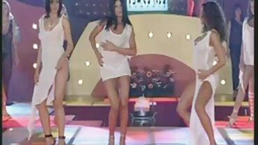 தூய தபூவிலிருந்து கொம்பு நிறைந்த இலையுதிர்கால நீர்வீழ்ச்சியுடன் கூடிய மிஷனரி வீடியோ