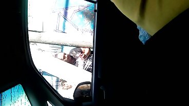 விக்சனில் இருந்து அழகான க்ளீயா கோல்டியருடன் ரிவர்ஸ் கவ்கர்ல் படம்