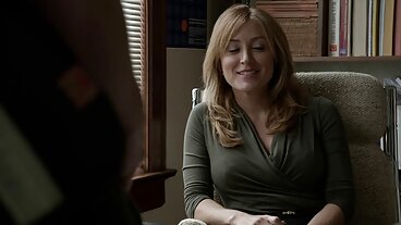 ப்ரேஸர்ஸில் இருந்து கொம்புள்ள சோபியா ரோஸ் மற்றும் வினா ஸ்கையுடன் லெஸ்பியன் ஸ்மட்