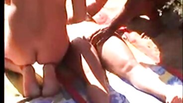 வான்க்ஸ் வழங்கும் உணர்ச்சிமிக்க பேம்பியுடன் நடுத்தர அளவு டைட்ஸ் ஆக்ஷன்