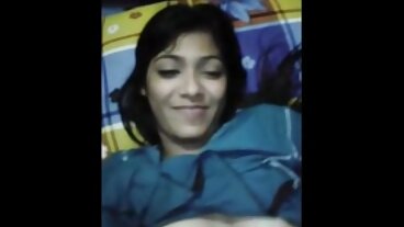 ஸ்கோர்லேண்டிலிருந்து அழகான ஆலியா ஜானினுடன் கௌகேர்ல் ஆபாசப்படம்