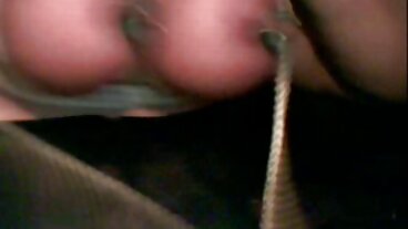 கிளப்செவென்டீனைச் சேர்ந்த அரசியார் ஹன்னா ரேயுடன் தி பெட் செக்ஸில்