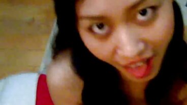 18 VideoZ இலிருந்து அற்புதமான பார்பியுடன் ப்ளோஜாப் செக்ஸ்