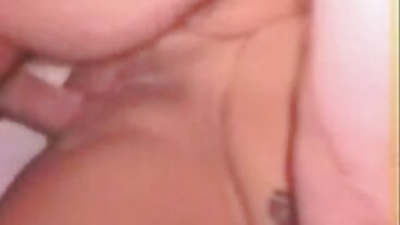 ரியாலிட்டி கிங்ஸின் ஹாட் ஜென்னா ரீட் உடன் ஆபாச உடை