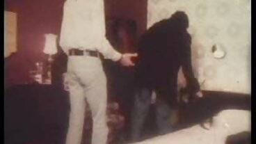 செர்ரி பிம்ப்ஸின் உணர்ச்சிமிக்க அலெக்ஸியா ஆண்டர்ஸின் ஸ்ட்ரைட் ஹேர் திரைப்படம்