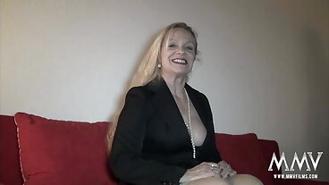 பகுப்பாய்வு செய்யப்பட்ட கொம்பு டெய்லர் சாண்ட்ஸுடன் இரட்டை ஊடுருவல் நடவடிக்கை