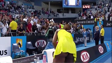 18 VideoZ இலிருந்து அழகான எம்மாவுடன் புஸ்ஸி லிக்கிங் காட்சி