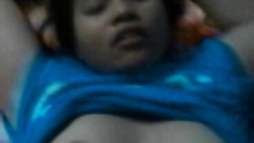 ரியாலிட்டி கிங்ஸின் அற்புதமான அபெல்லா அபாயத்துடன் ஹேண்ட்ஜாப் செக்ஸ்